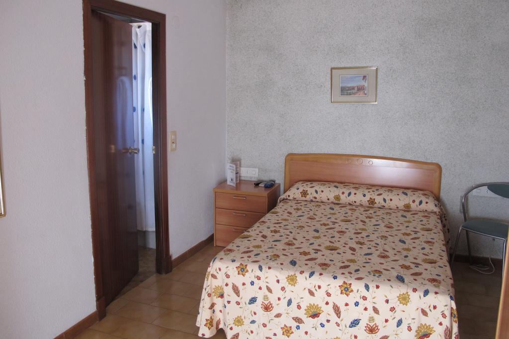 Hostal Casa Pepe Tauste Quarto foto