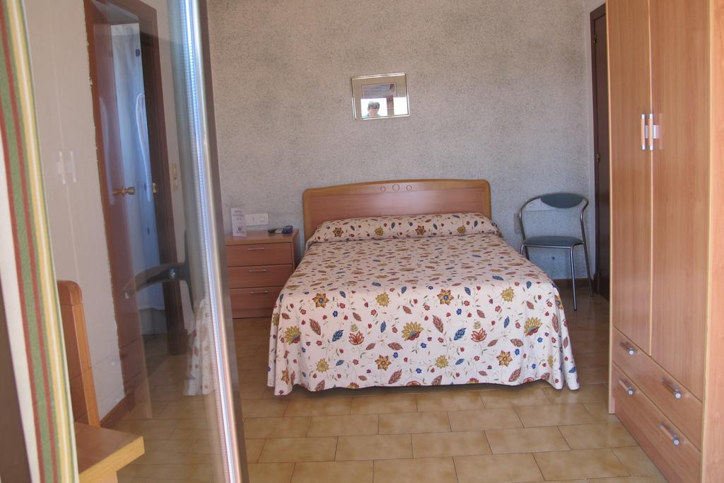 Hostal Casa Pepe Tauste Quarto foto